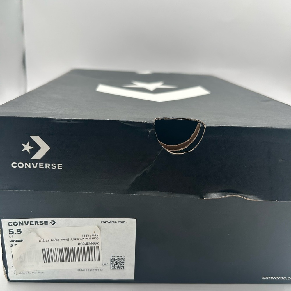 New Women’s Converse All Star Chuck Taylor White 5.5 US - Picture 15 of 16